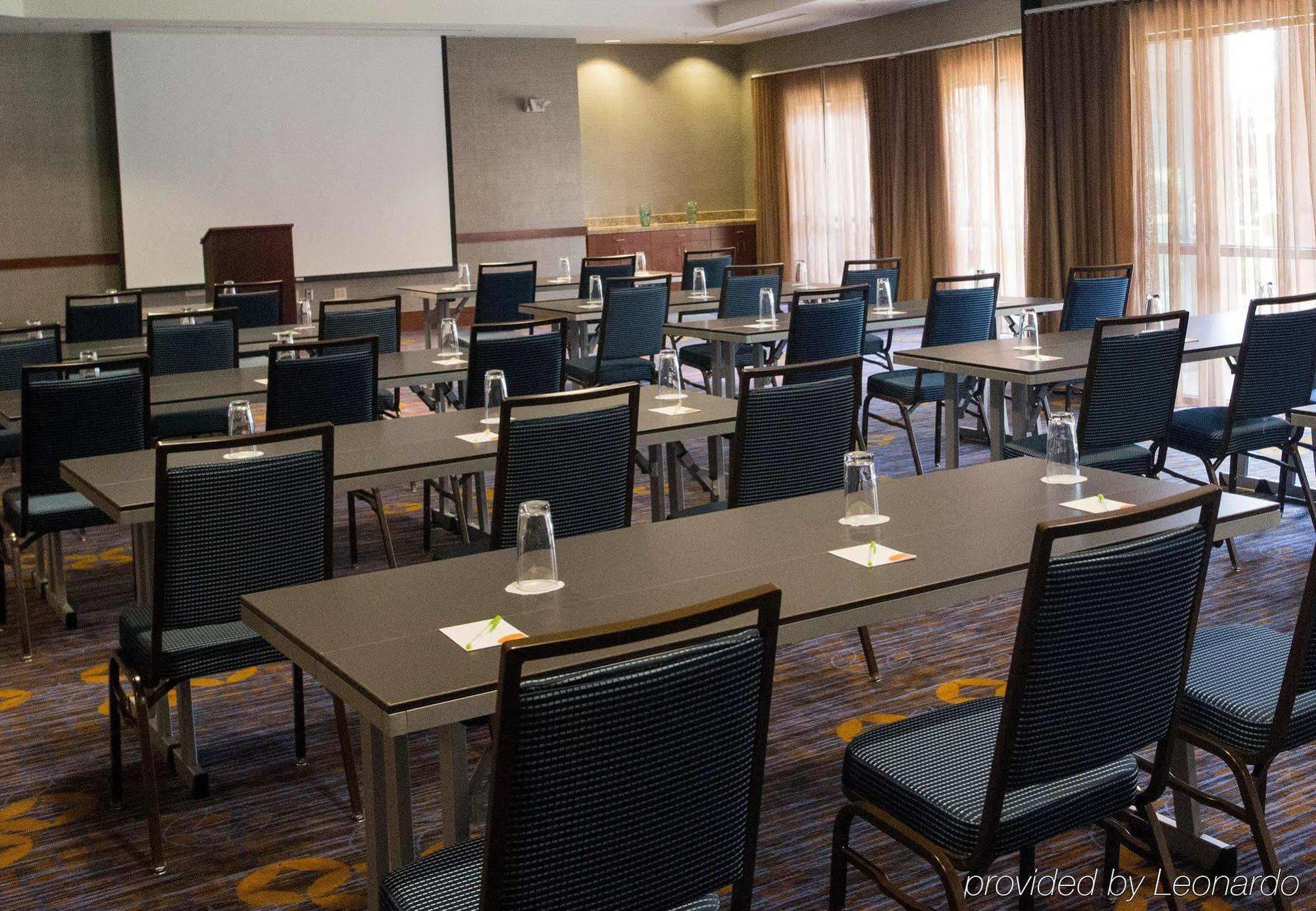 Courtyard Los Angeles Burbank Airport Extérieur photo