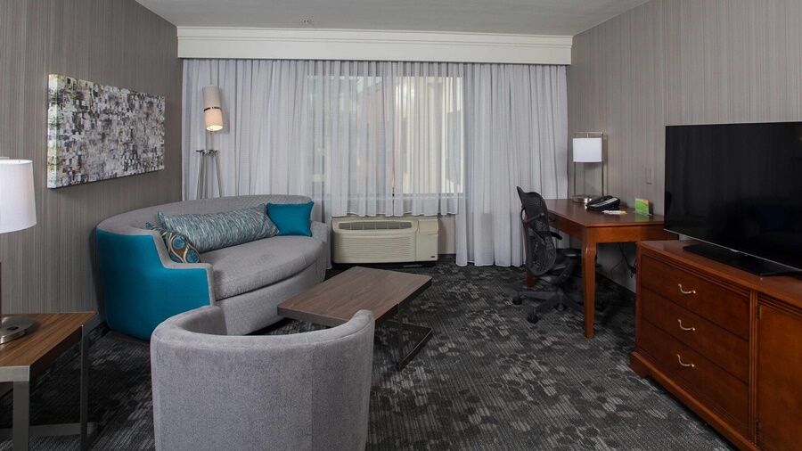 Courtyard Los Angeles Burbank Airport Extérieur photo
